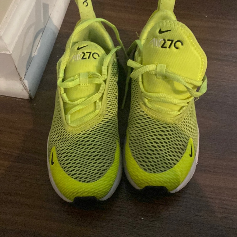 Lime green and black Children’s Nike Air max 270